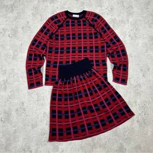 RARE Womens Lacoste Sweater And Matching Skirt Set Size 36